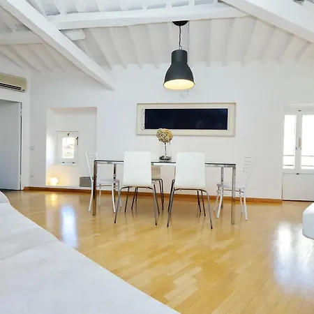 Romeloft Coronari Charming Apartment